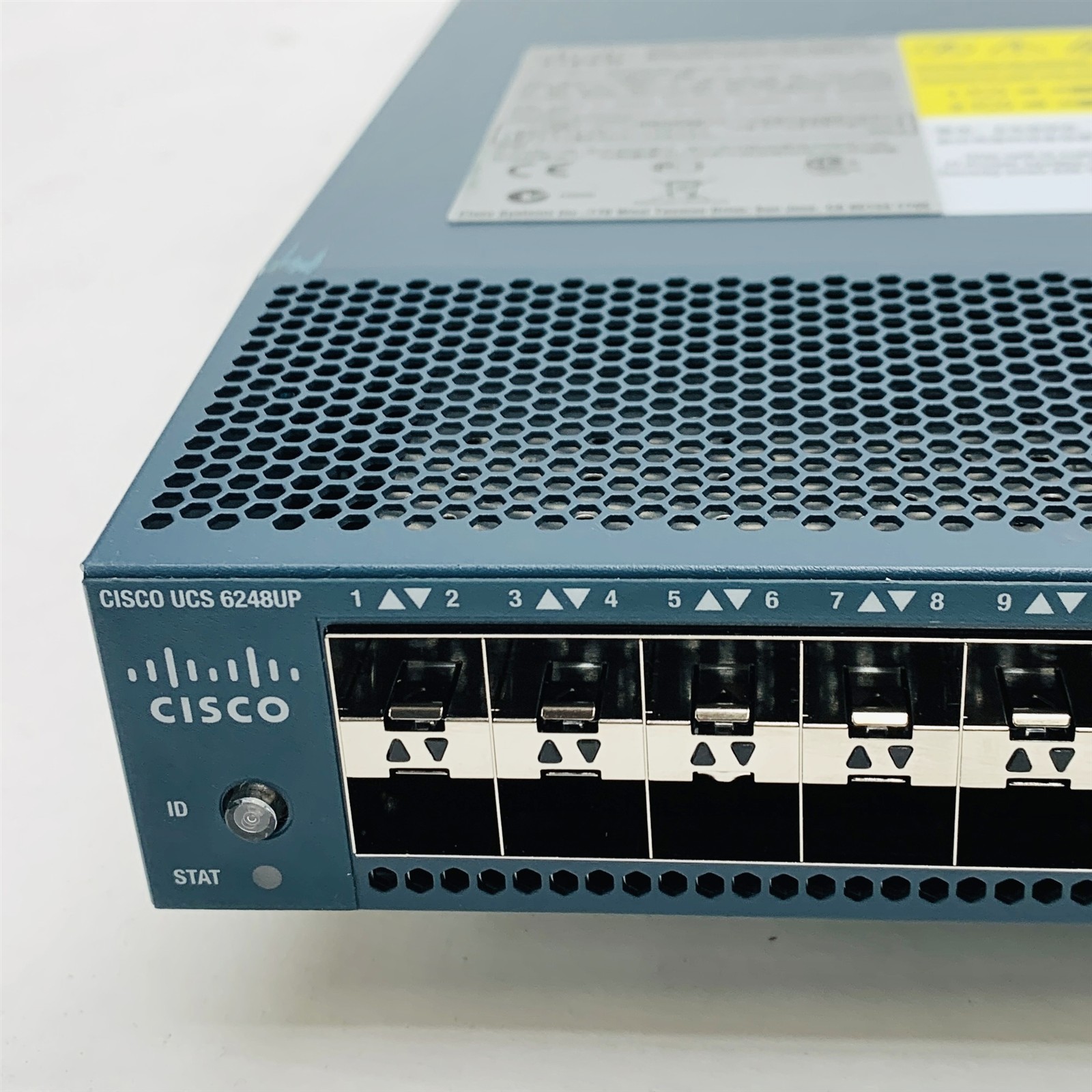 Cisco UCS 6248UP Fabric Interconnect 32-Port Fibre Channel Switch UCS-FI-3248UP - Image 2