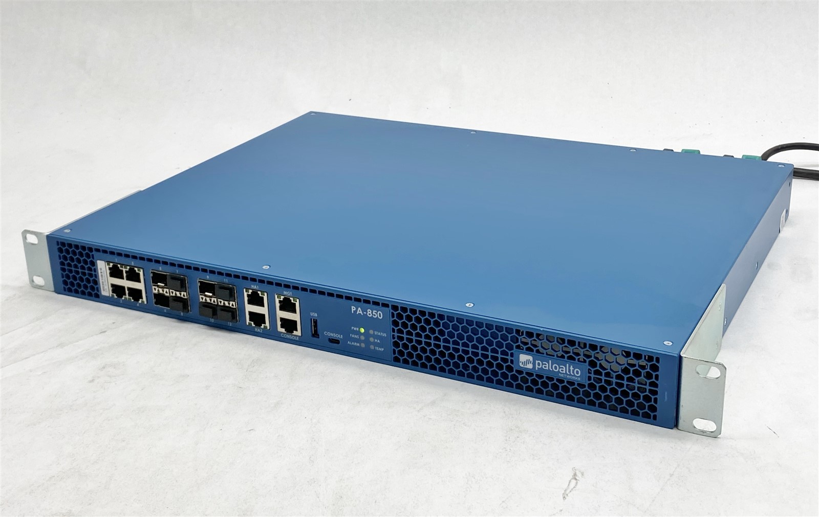 Palo Alto Networks PA-850 Enterprise Firewall Security Device PANOS Ver 10.1.8