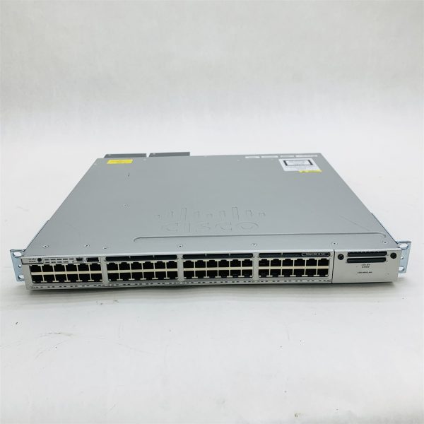 Cisco Catalyst 3850 48-Port PoE+ Gigabit Switch WS-C3850-48F-L V07 w/2*1100W PSU - Image 2