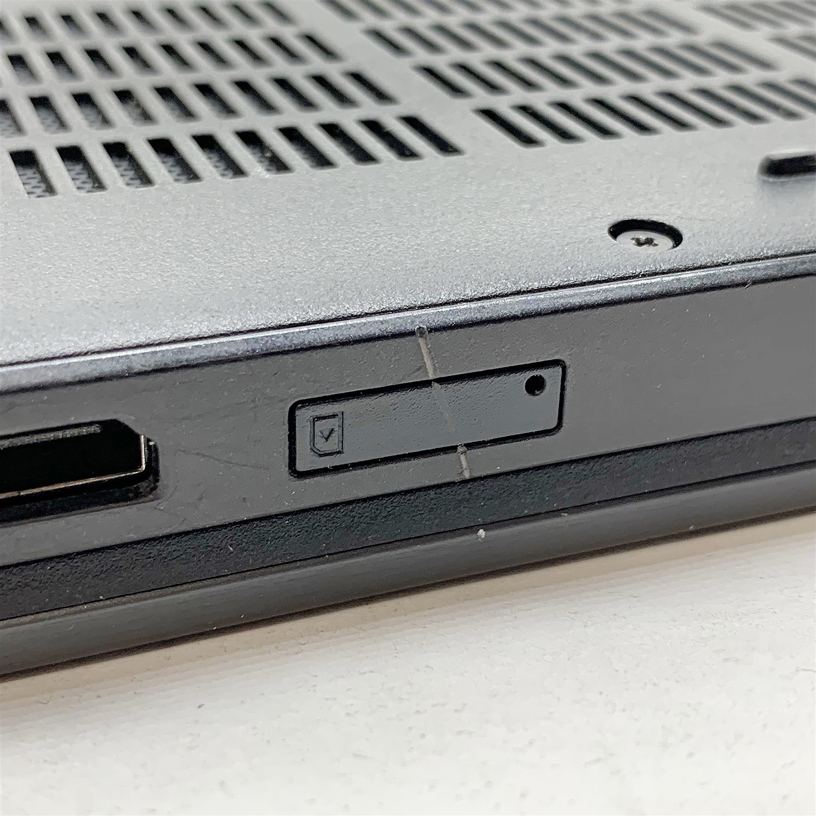 Dell Latitude 5491 Laptop i5 8400H 2.50GHZ 14" FHD 16GB 256GB NVMe Windows 11 - Image 10