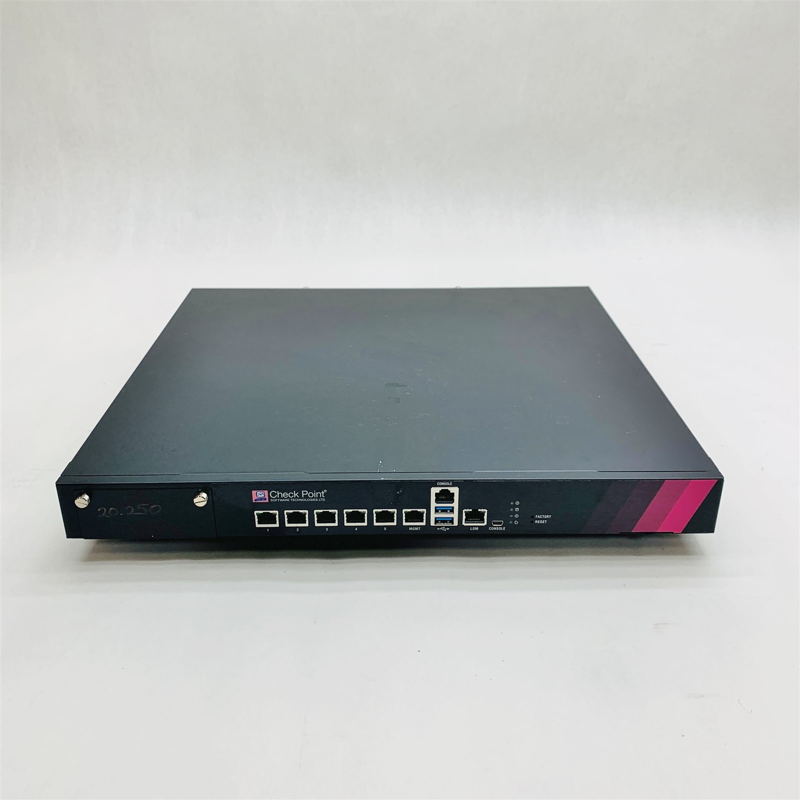 CheckPoint PB-20 5100 Next Generation Security Gateway Advanced Threat Firewall - Image 2