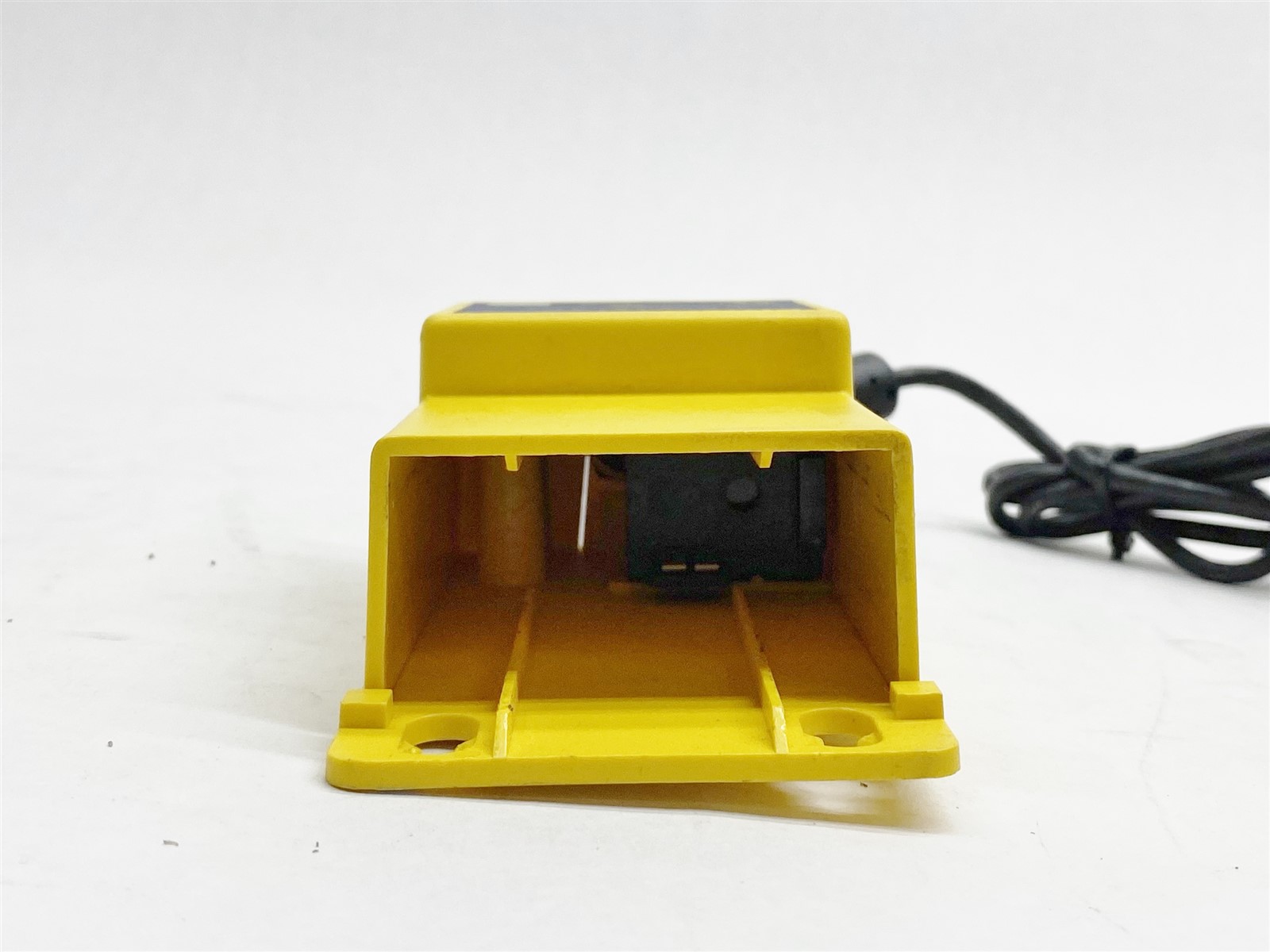 Agilent M3517A Heartstream Charger w/ Philips M3506A Heartstart Battery Holder - Image 4